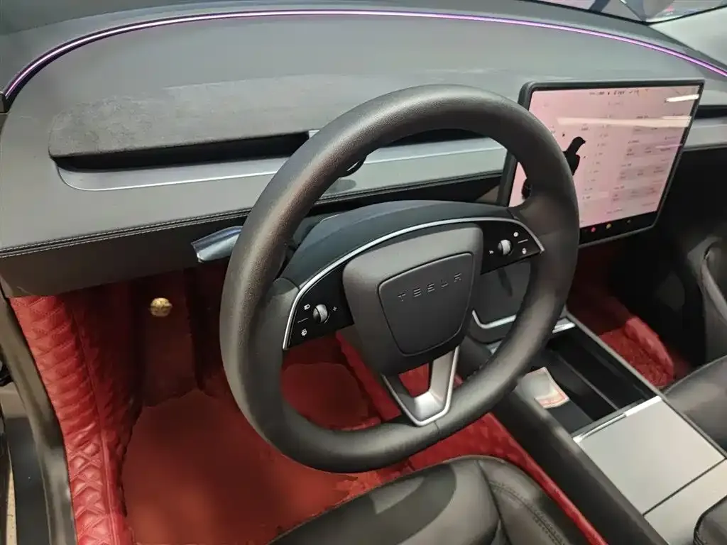 Tesla Model Y 2025 из CN, фото 3