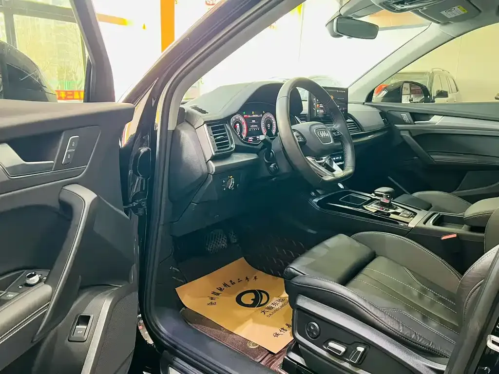 Audi Q5L 2024 из CN, фото 7