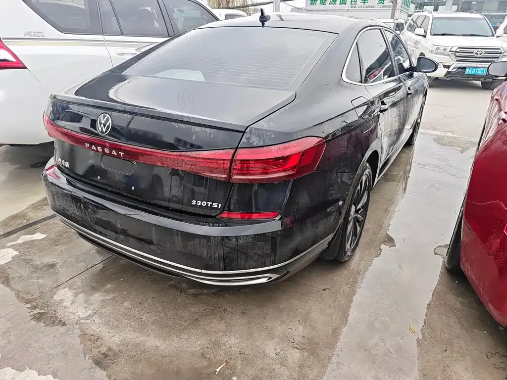 Volkswagen Passat — фото 9