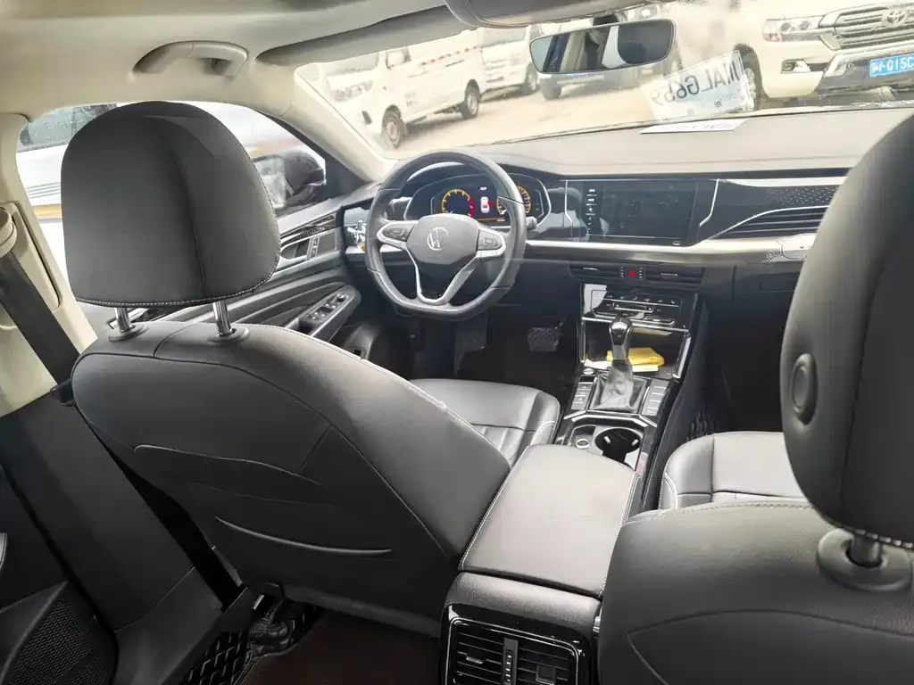 Volkswagen Passat — фото 3