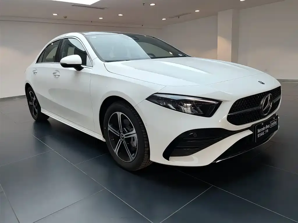 Mercedes-Benz A-Class — фото 6