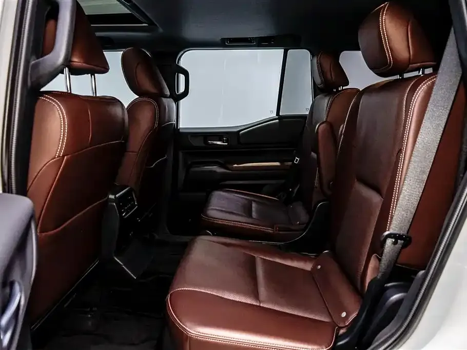 Toyota Prado 2025 из CN, фото 7