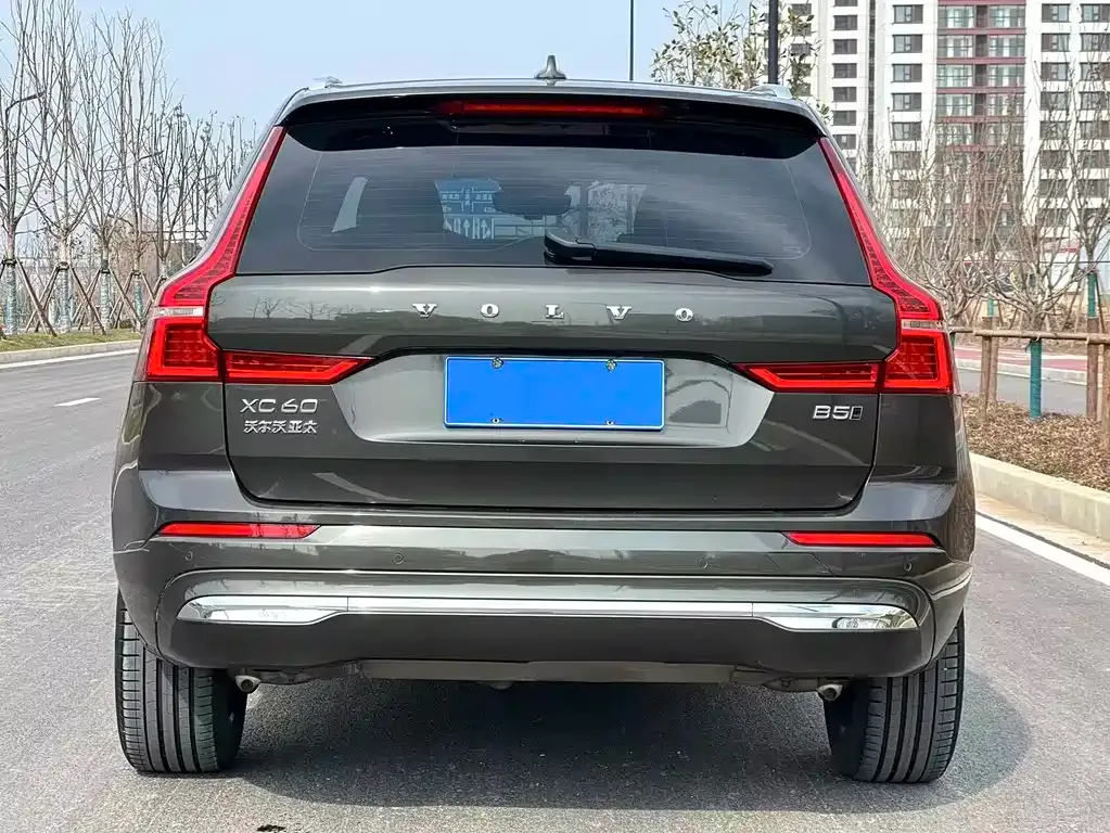 Volvo XC60 2022 из CN, фото 5