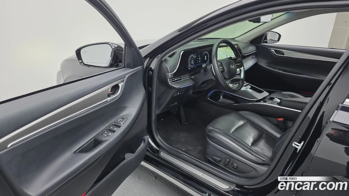 Hyundai Grandeur 2023 из KR, фото 8