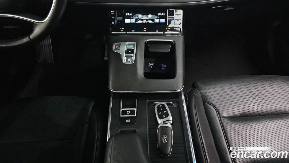 Hyundai Grandeur — фото 10