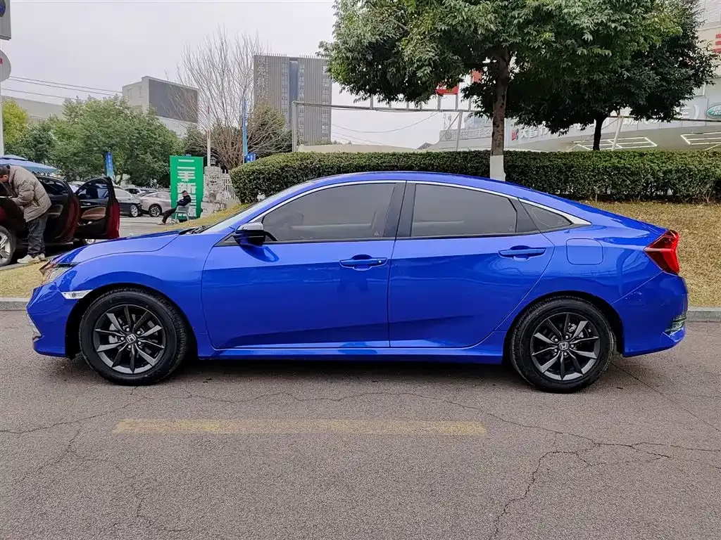 Honda Civic 2021 из CN, фото 7
