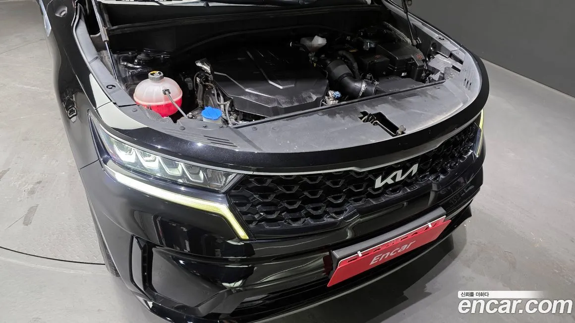 Kia Sorento — фото 9