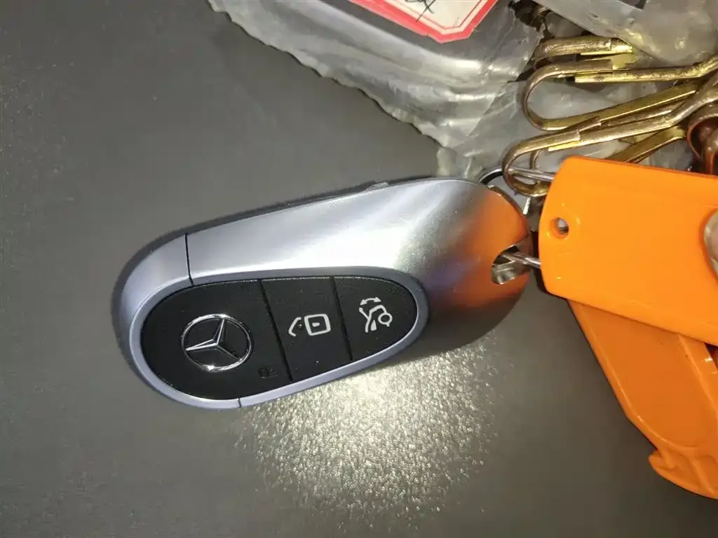 Mercedes-Benz E-Class 2026 из CN, фото 2