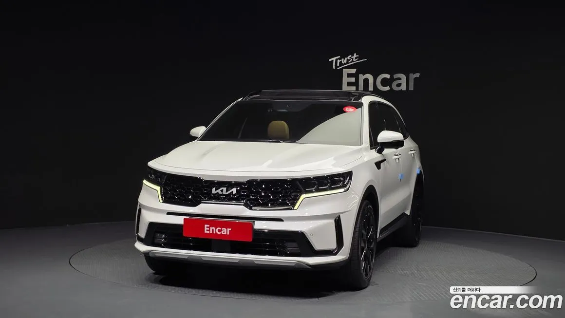 Kia Sorento 2023 из KR, фото 2