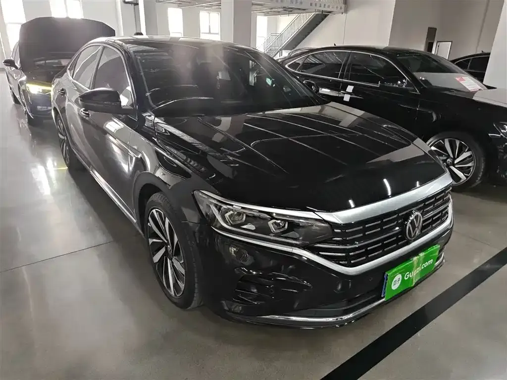 Volkswagen Passat — фото 7