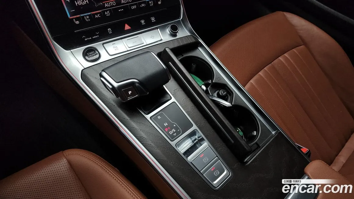 Audi A6 — фото 10