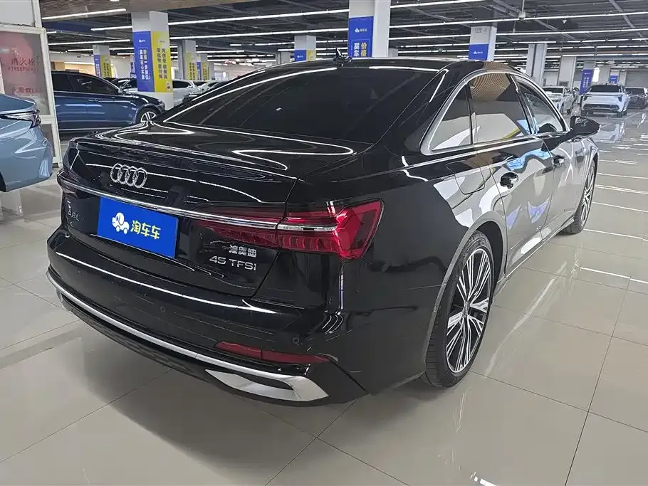 Audi A6L 2023 из CN, фото 5