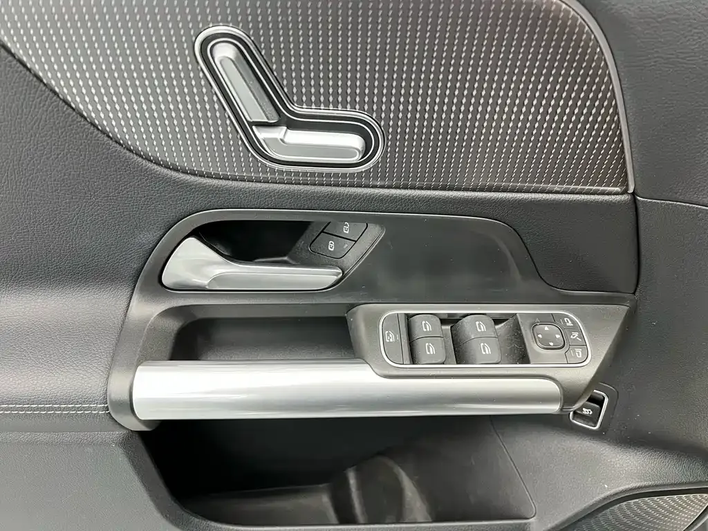 Mercedes-Benz GLA 2022 из CN, фото 5