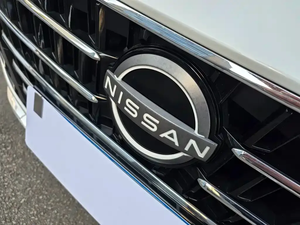 Nissan Teana — фото 2