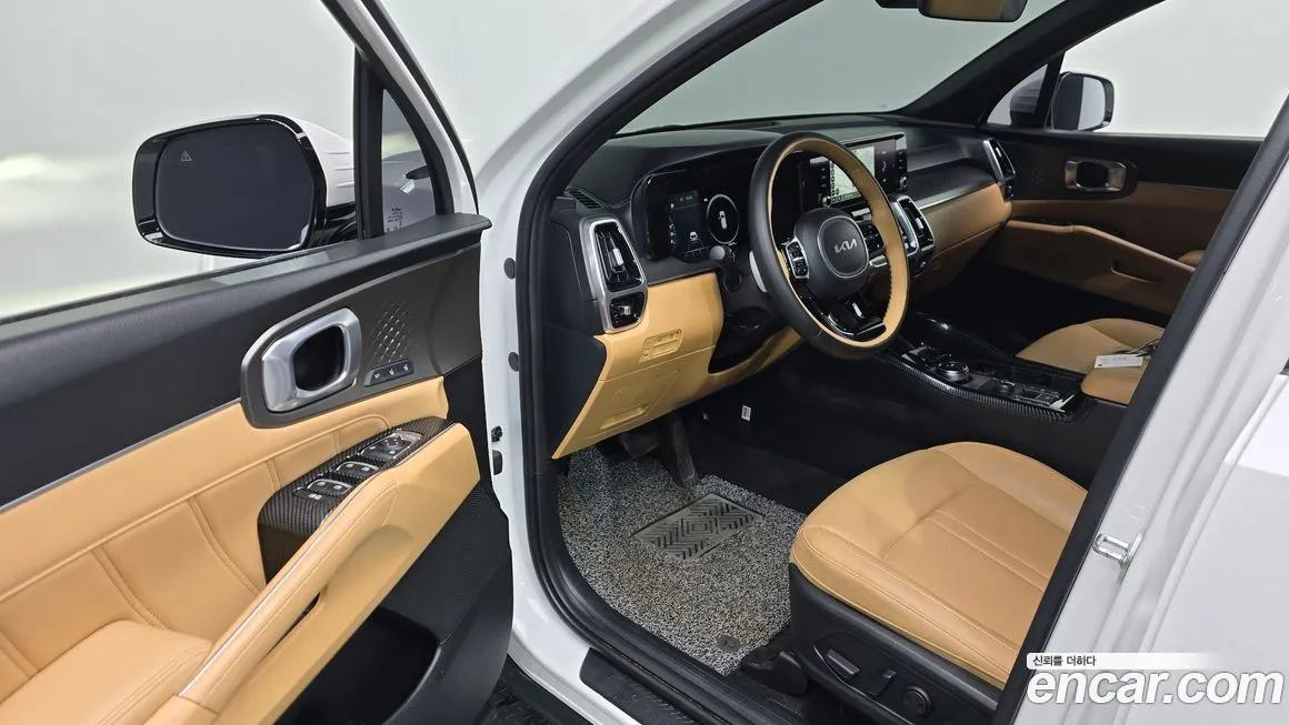 Kia Sorento — фото 9