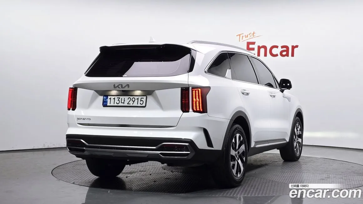Kia Sorento — фото 4