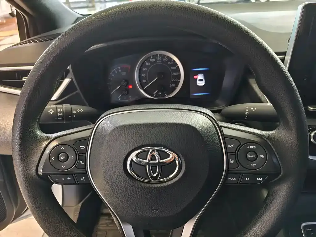 Toyota Levin — фото 10