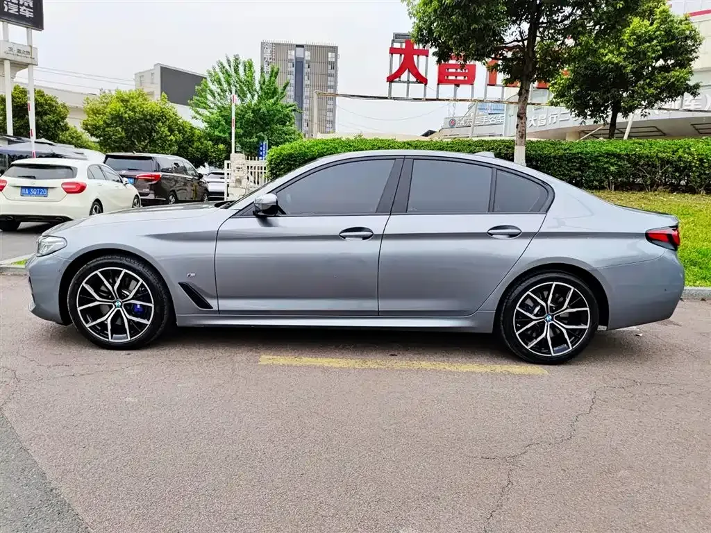 BMW 5 Series (Import) 2023 из CN, фото 6