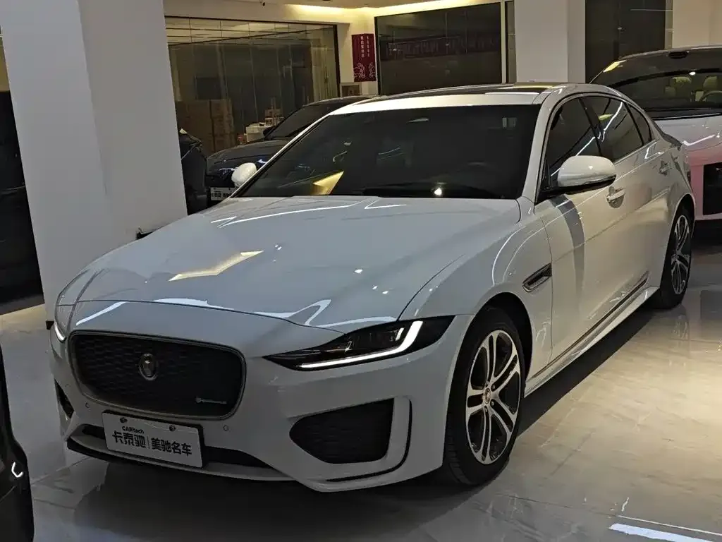 Jaguar XEL — фото 3