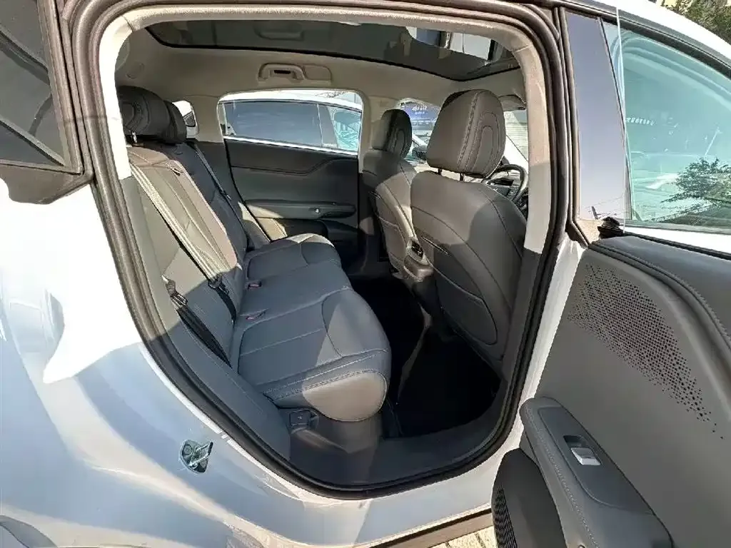 XPeng G6 2025 из CN, фото 3