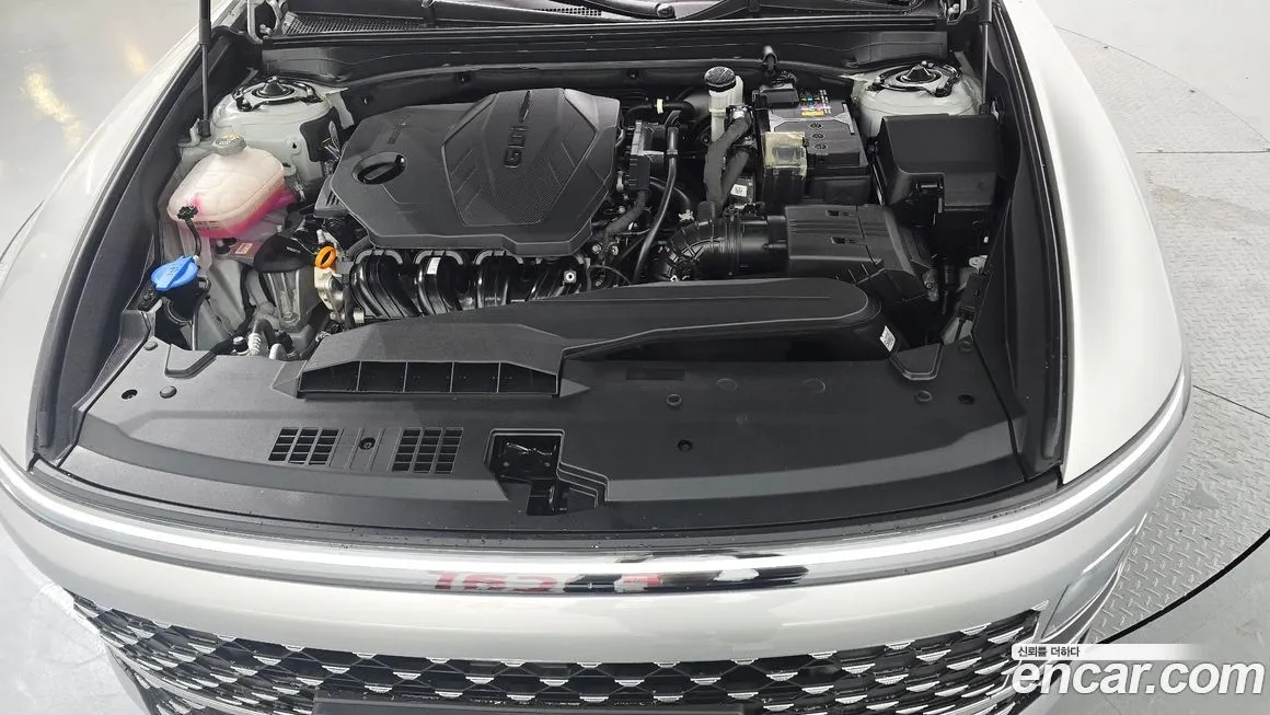Hyundai Grandeur 2023 из KR, фото 6