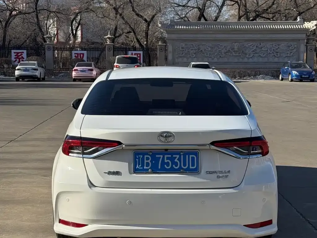 Toyota Corolla 2023 из CN, фото 7