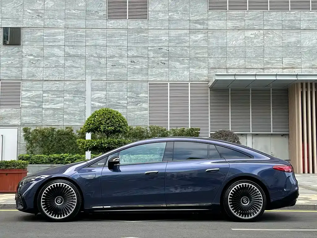 Mercedes-Benz EQS AMG 2024 из CN, фото 8