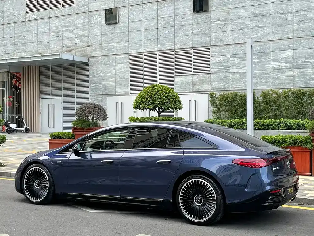 Mercedes-Benz EQS AMG 2024 из CN, фото 2
