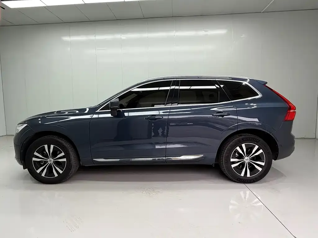 Volvo XC60 — фото 4