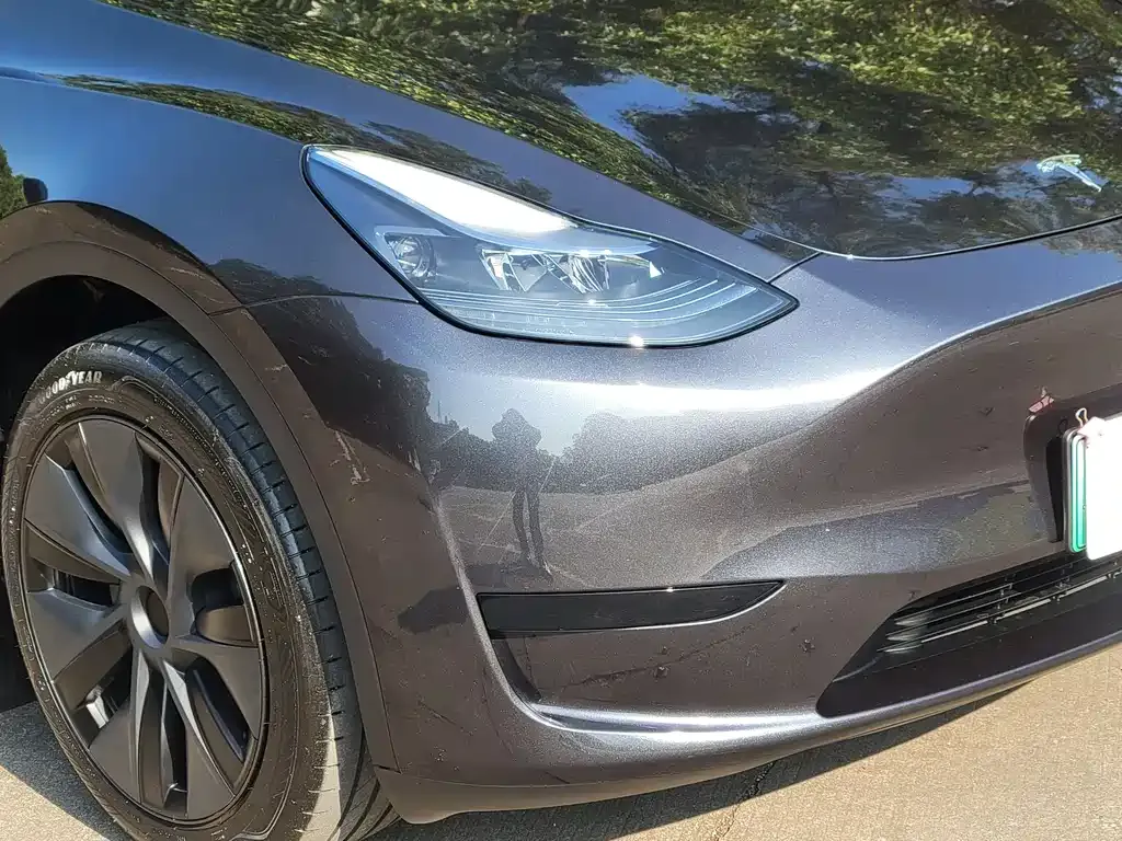 Tesla Model Y — фото 7