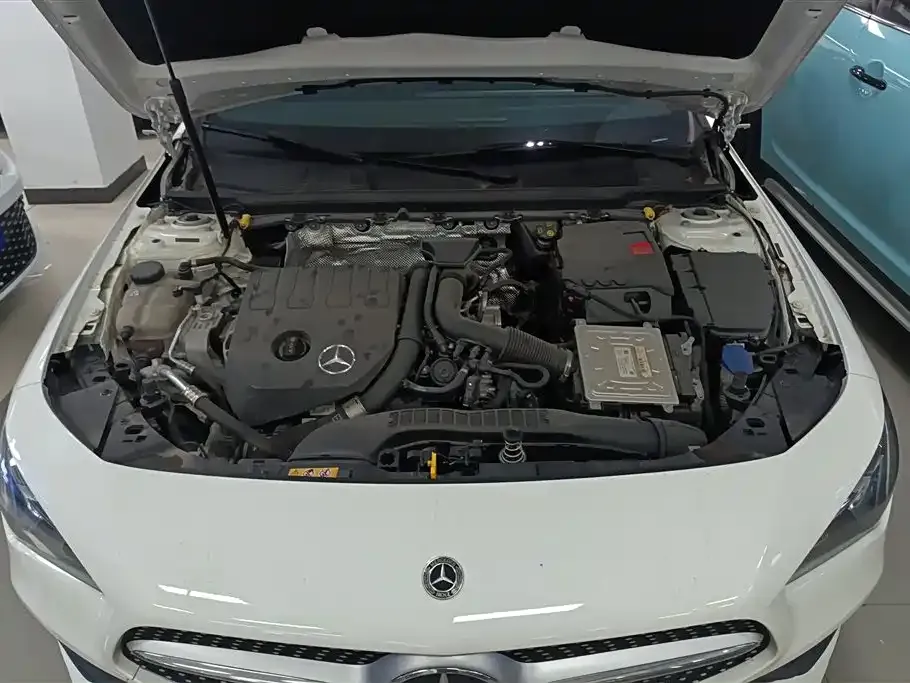 Mercedes-Benz CLA (Import) — фото 9