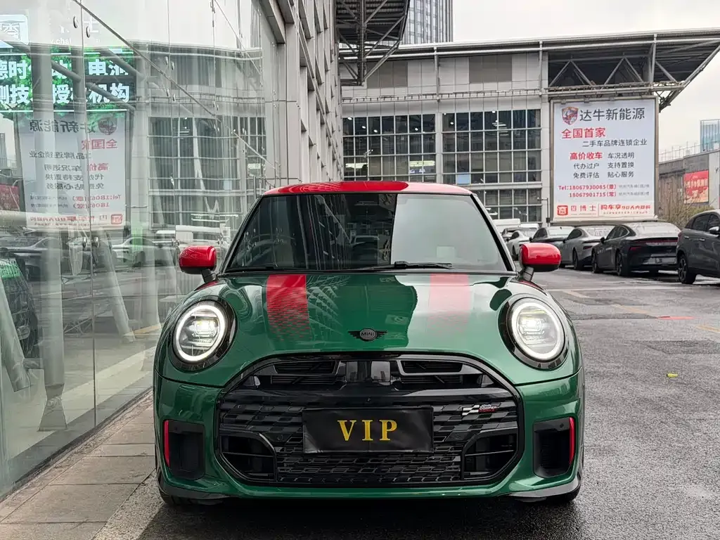 MINI JCW (John Cooper Works) — фото 10