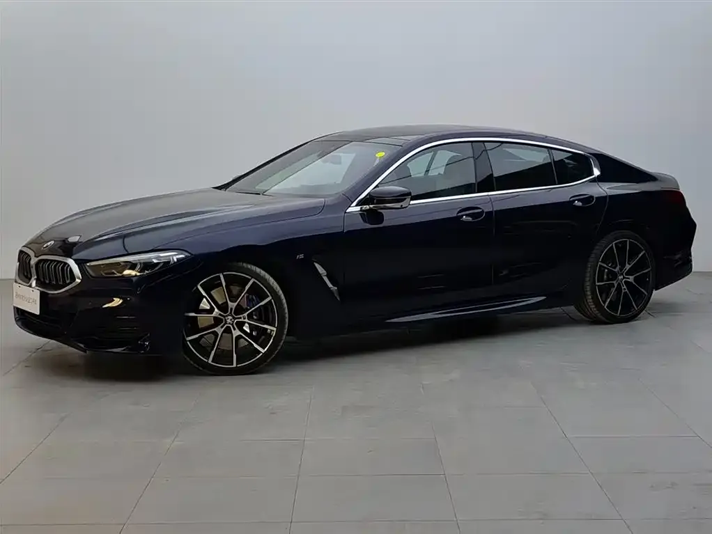 BMW 8 Series 2023 из CN, фото 1
