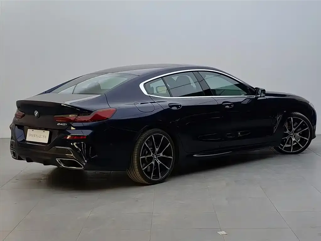 BMW 8 Series 2023 из CN, фото 7