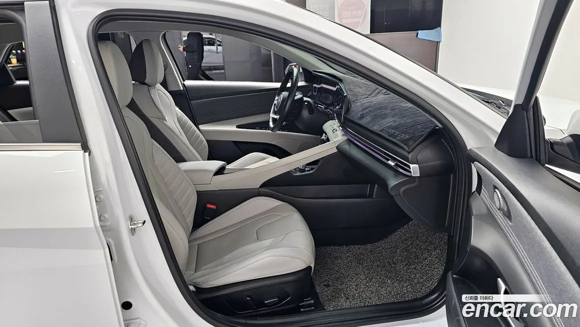 Hyundai AVANTE — фото 4