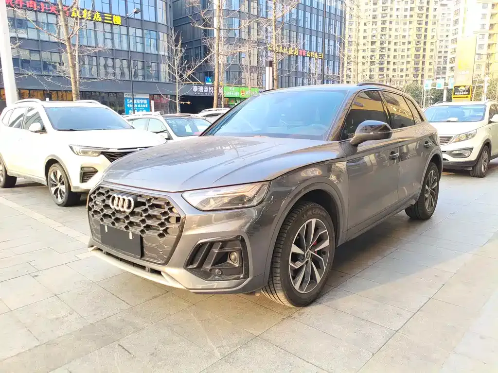 Audi Q5L 2024 из CN, фото 1
