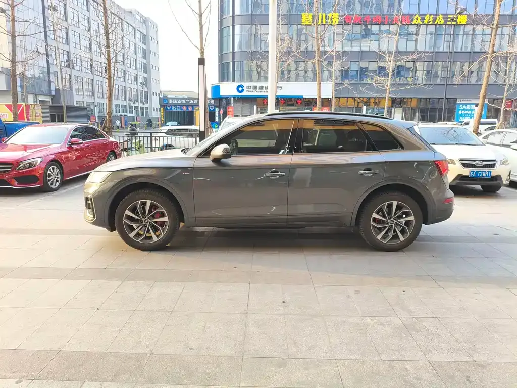 Audi Q5L 2024 из CN, фото 10