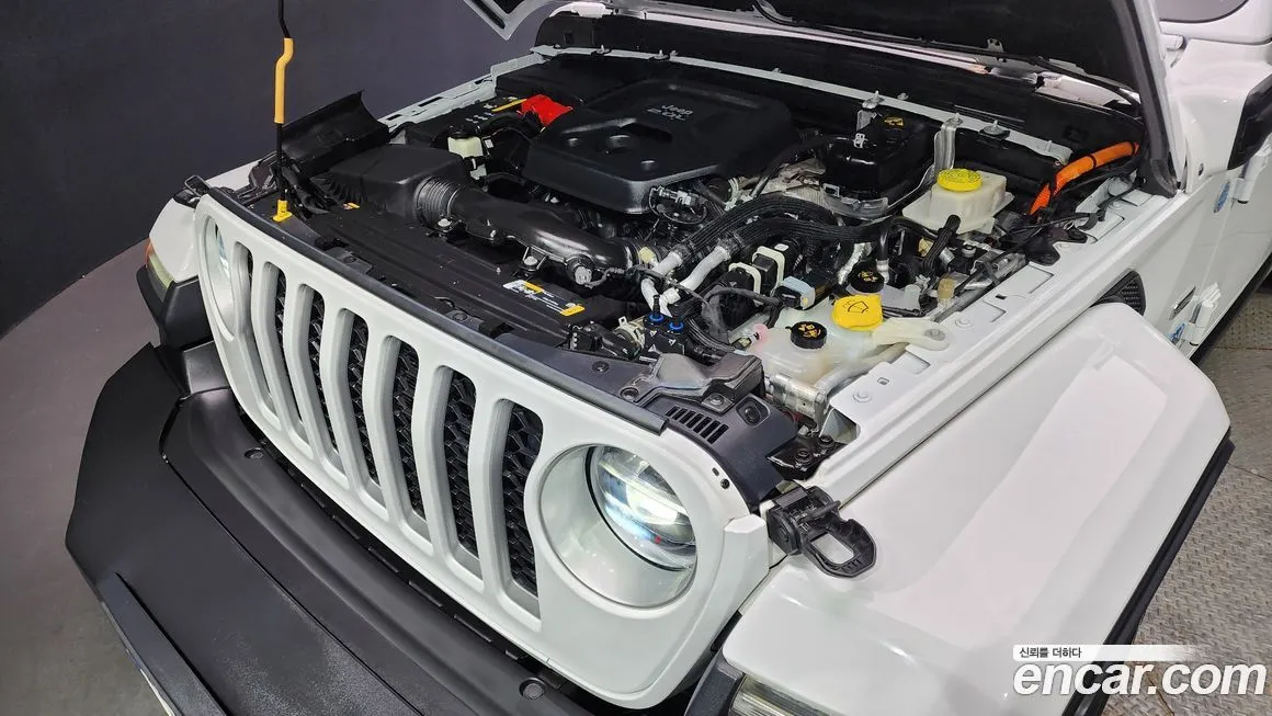 Jeep Wrangler 2022 из KR, фото 10