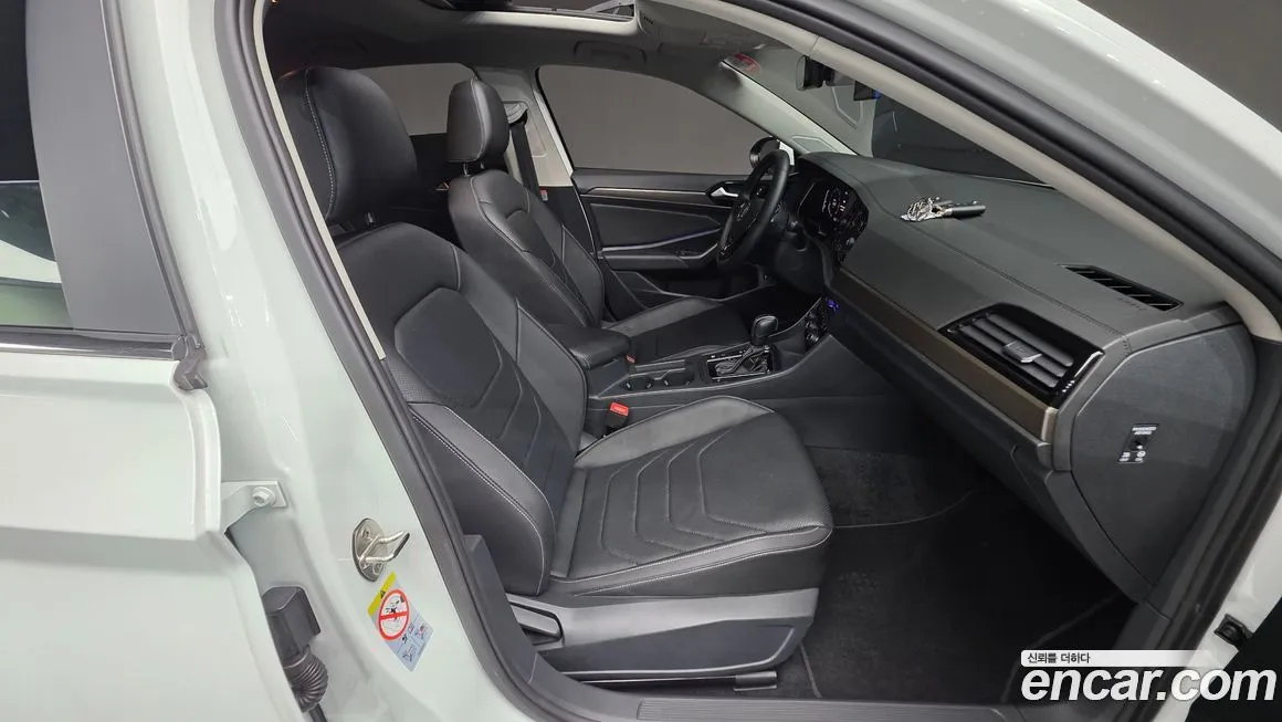 Volkswagen Jetta 2021 из KR, фото 8