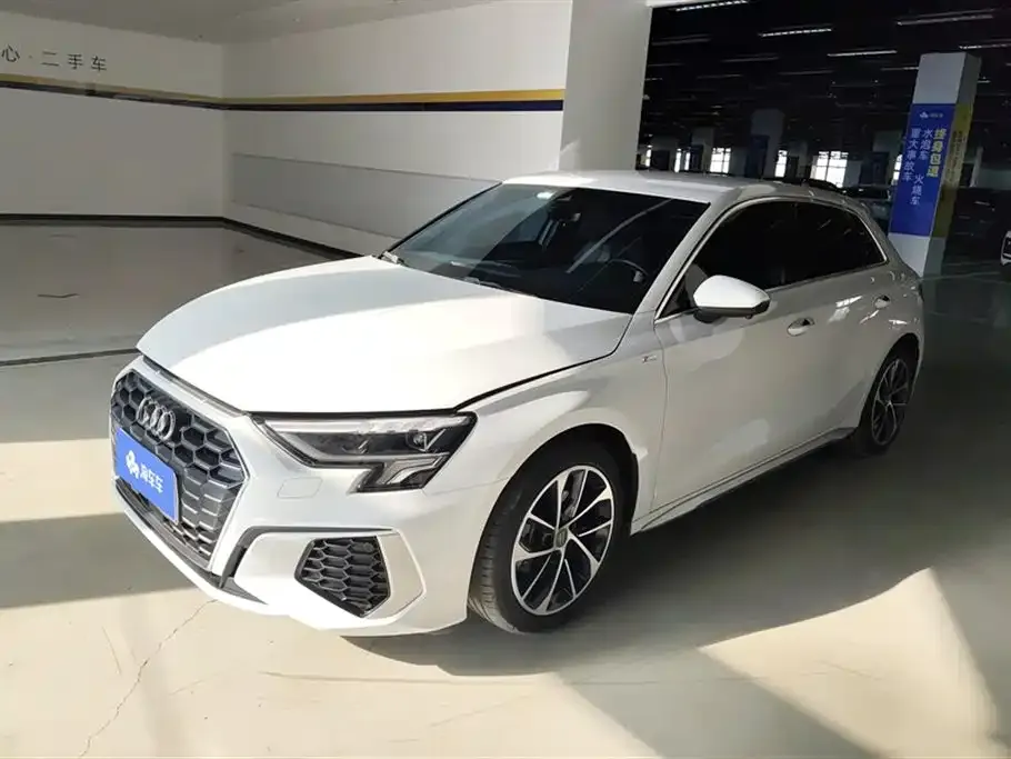 Audi A3 2021 из CN, фото 1