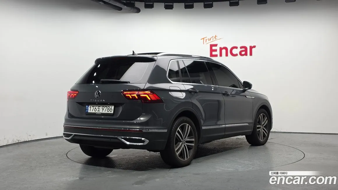 Volkswagen Tiguan 2022 из KR, фото 8