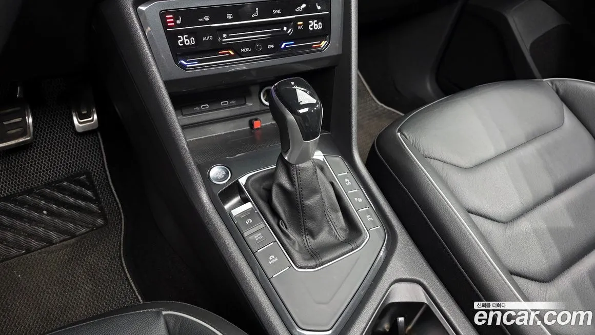 Volkswagen Tiguan 2022 из KR, фото 3
