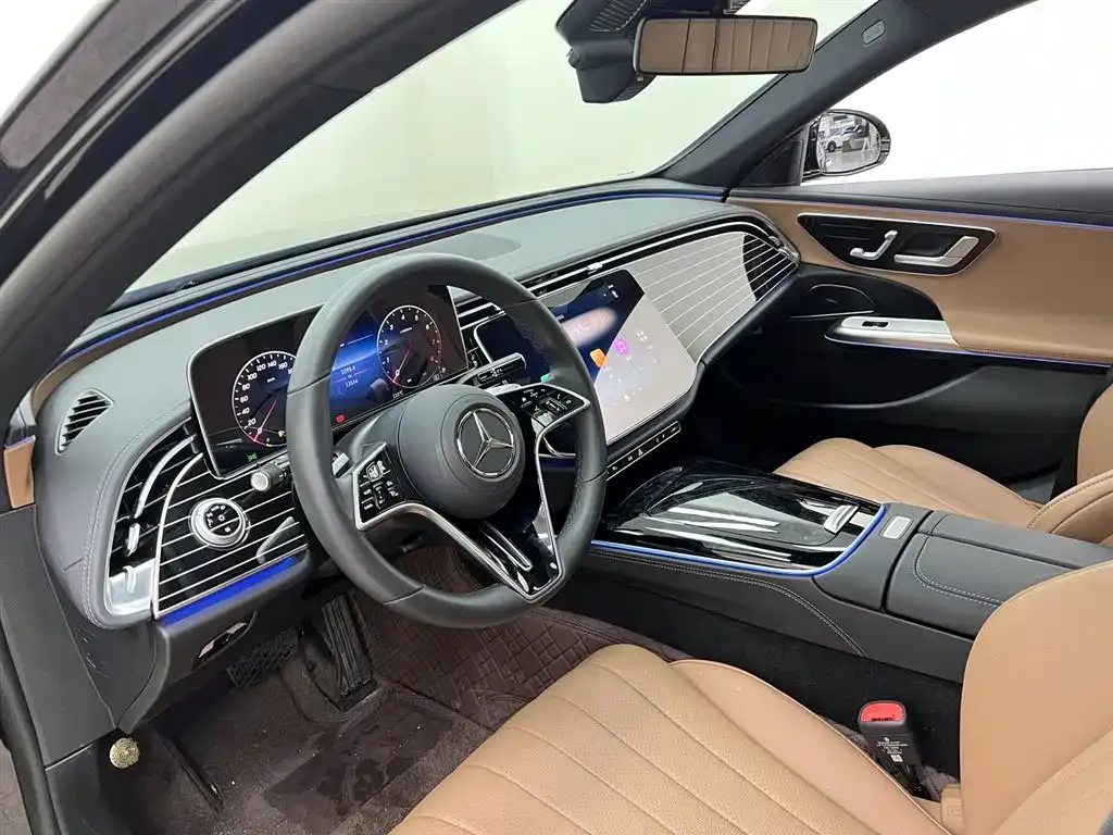 Mercedes-Benz E-Class 2025 из CN, фото 6