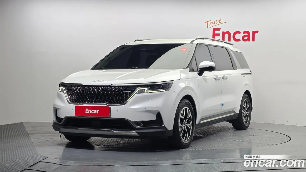 Kia Carnival 2022 из KR, фото 1