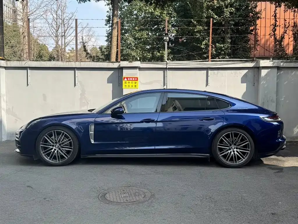 Porsche Panamera — фото 10
