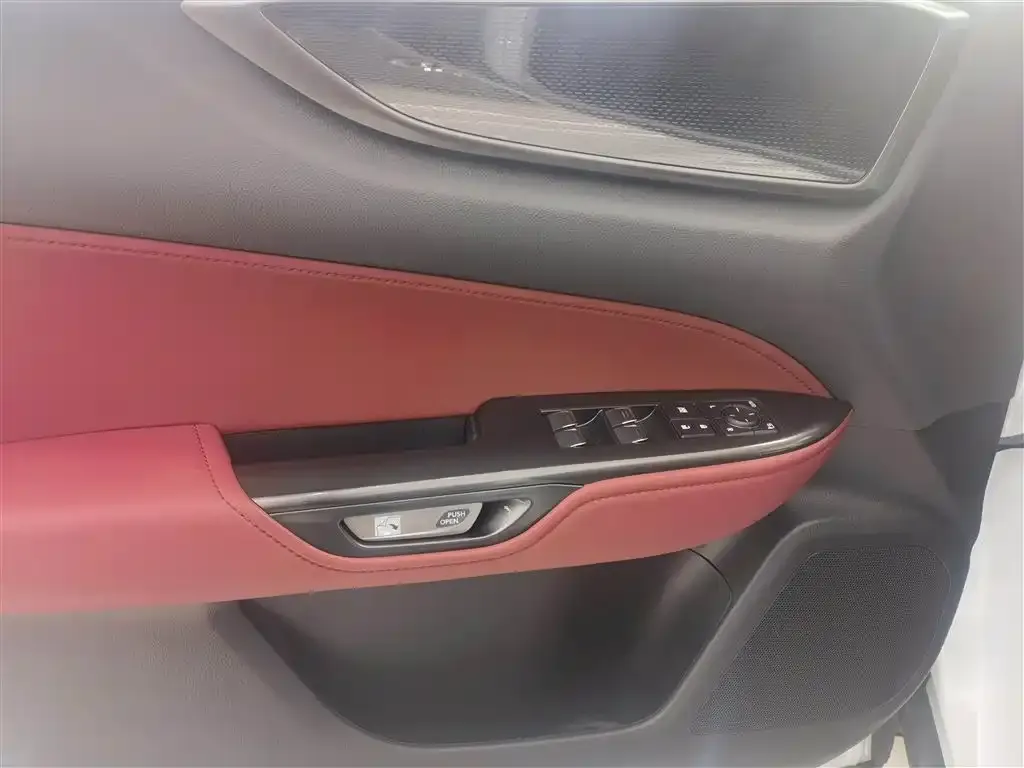 Lexus NX 2023 из CN, фото 2