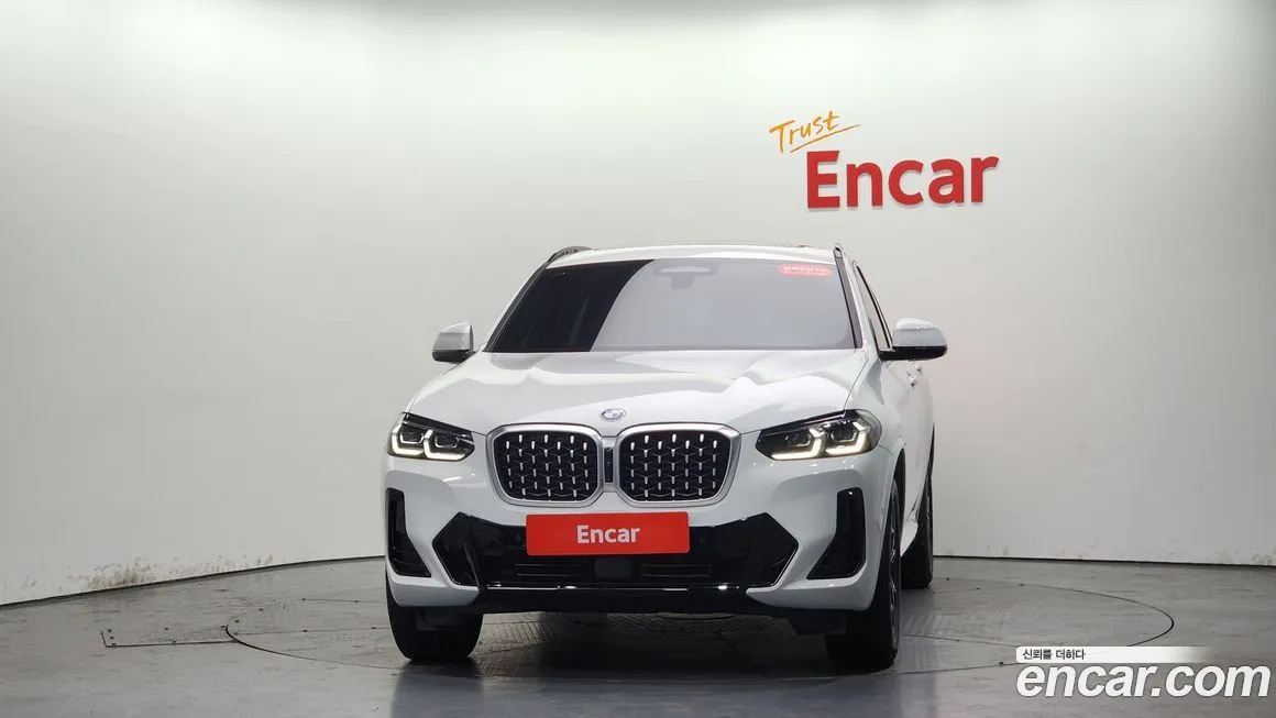 BMW X4 2023 из KR, фото 3