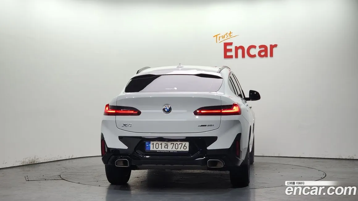 BMW X4 2023 из KR, фото 6