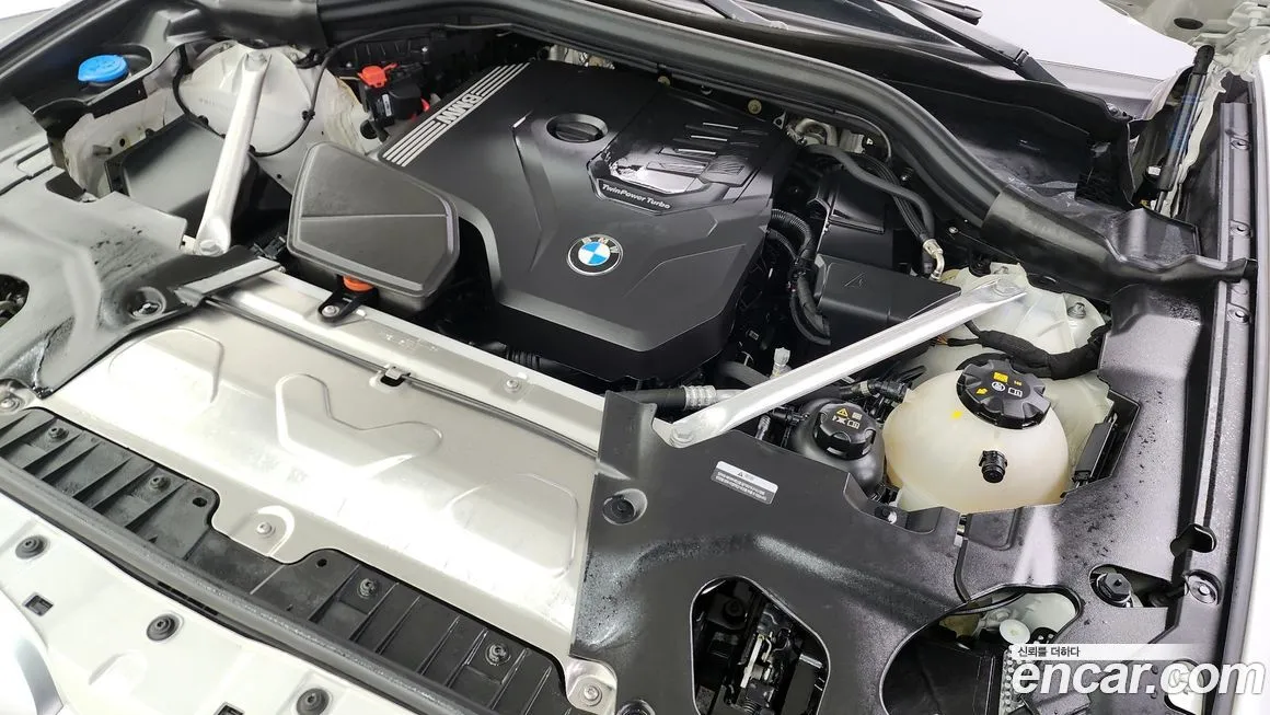 BMW X4 2023 из KR, фото 9