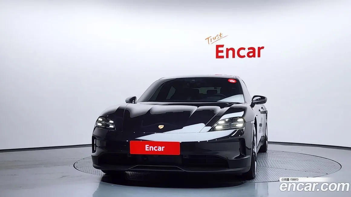 Porsche Taycan 2025 из KR, фото 7